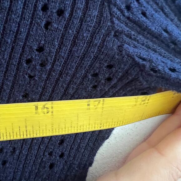 SOLD OUT DONT BUY - Picture 6 of 6